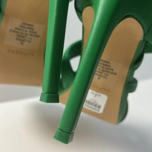 Express Green Strappy Sandals - Picture 6 of 11